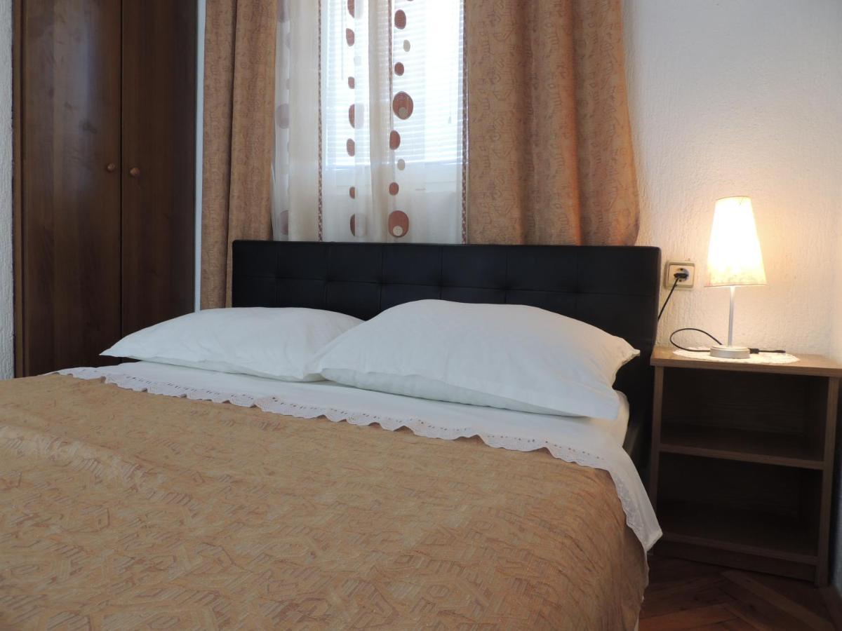 Apartman Husic Đảo Pag Ngoại thất bức ảnh