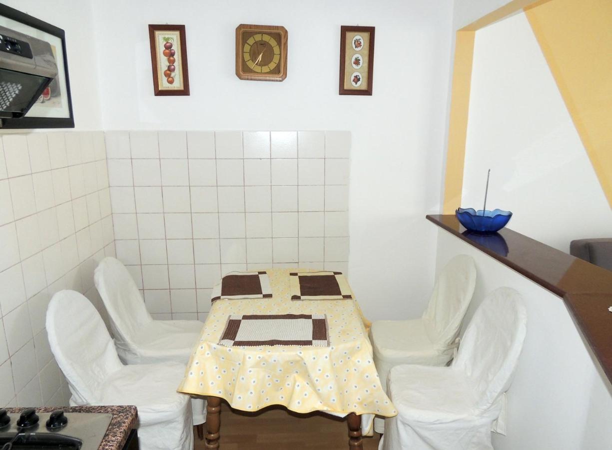 Apartman Husic Đảo Pag Ngoại thất bức ảnh