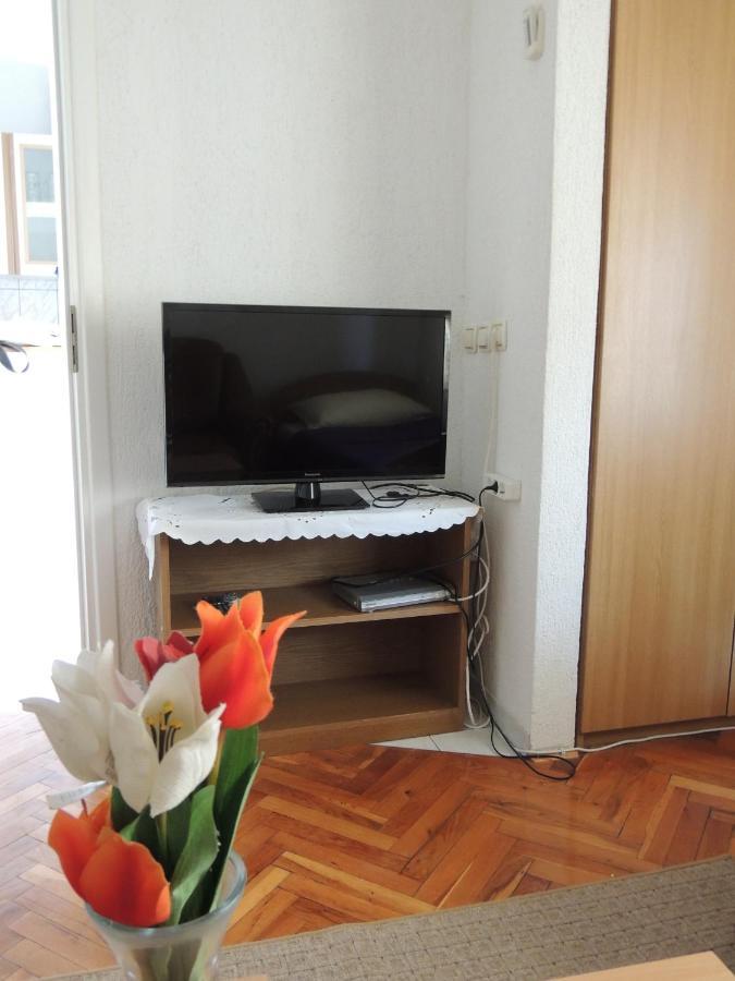 Apartman Husic Đảo Pag Ngoại thất bức ảnh