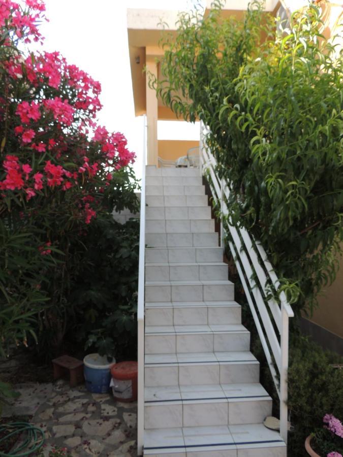 Apartman Husic Đảo Pag Ngoại thất bức ảnh
