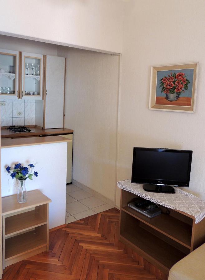 Apartman Husic Đảo Pag Ngoại thất bức ảnh