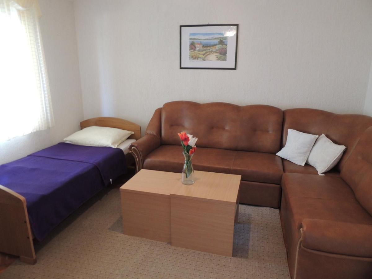 Apartman Husic Đảo Pag Ngoại thất bức ảnh